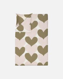 Pussilakana ja tyynyliina Maija Isolan Sydämet printillä