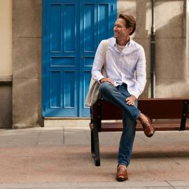 Alennus lasketaan normaalihinnasta.