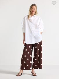 Kun ostat vähintään 2 tuotetta. Jäsenille -20% alennus housuista. Alennus annetaan jäsenille ja uusille jäsenille. Ei voi yhdistää muihin alennuksiin tai tarjouksiin. Ei koske yöasuja eikä shortseja.